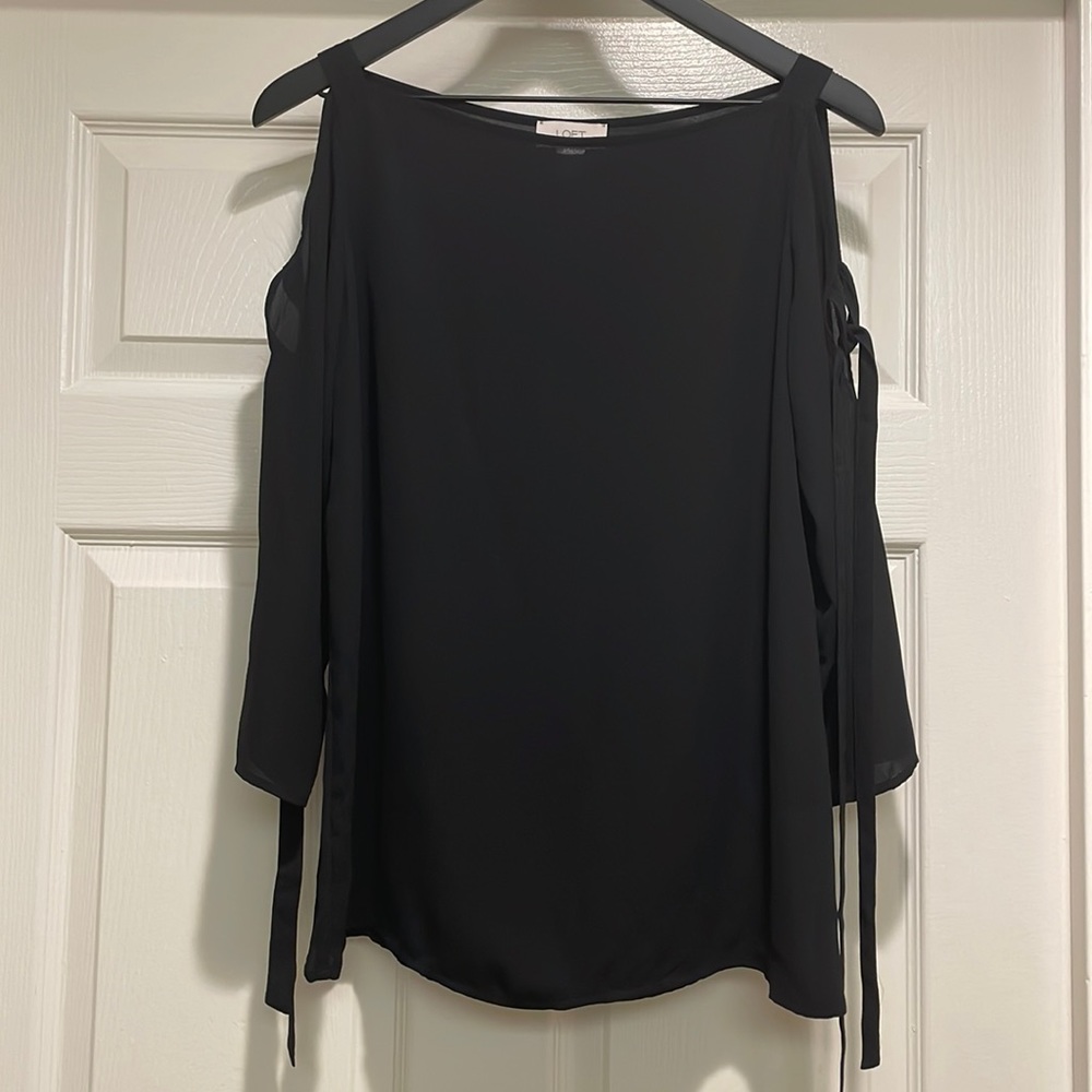 LOFT open shoulder tie blouse, 3/4 sleeve